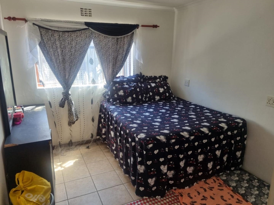 6 Bedroom Property for Sale in Bellville South Western Cape